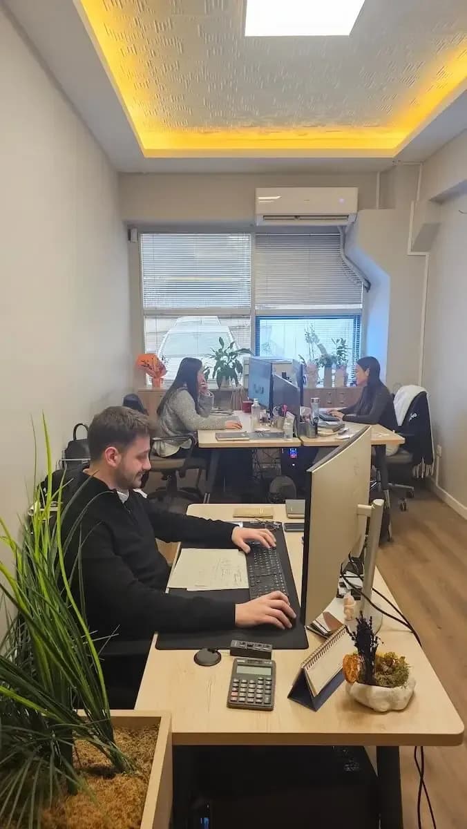 Galeri fotoğrafı 2